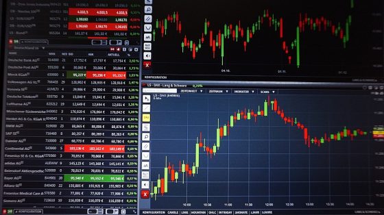 Managing risk in trading: Lessons from experts