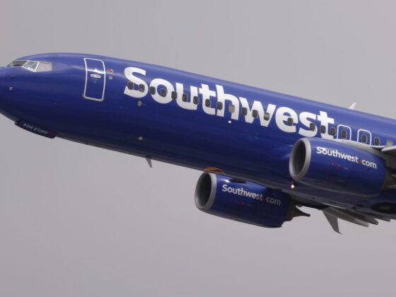 Elliott to call for Southwest special meeting ‘as soon as next week’