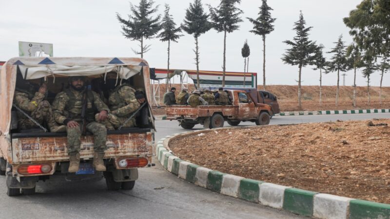 Syrian rebels battle for Homs and advance on Damascus, Assad’s rule at stake